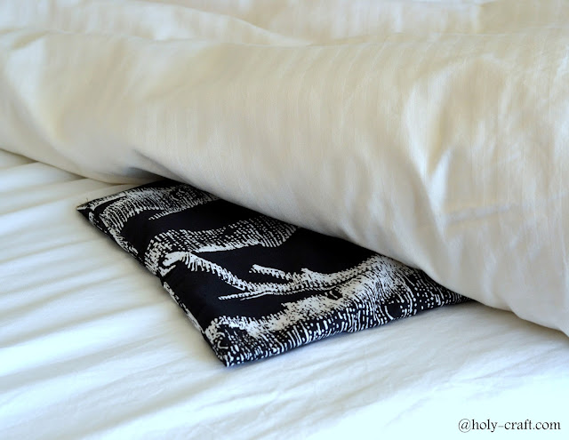 How to make a therapeutic heated corn bag How to make a therapeutic heated corn bag