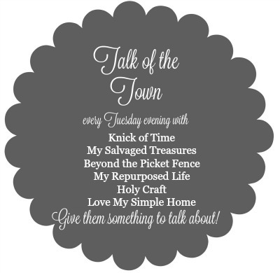 Talk of the Town button - Knick of Time